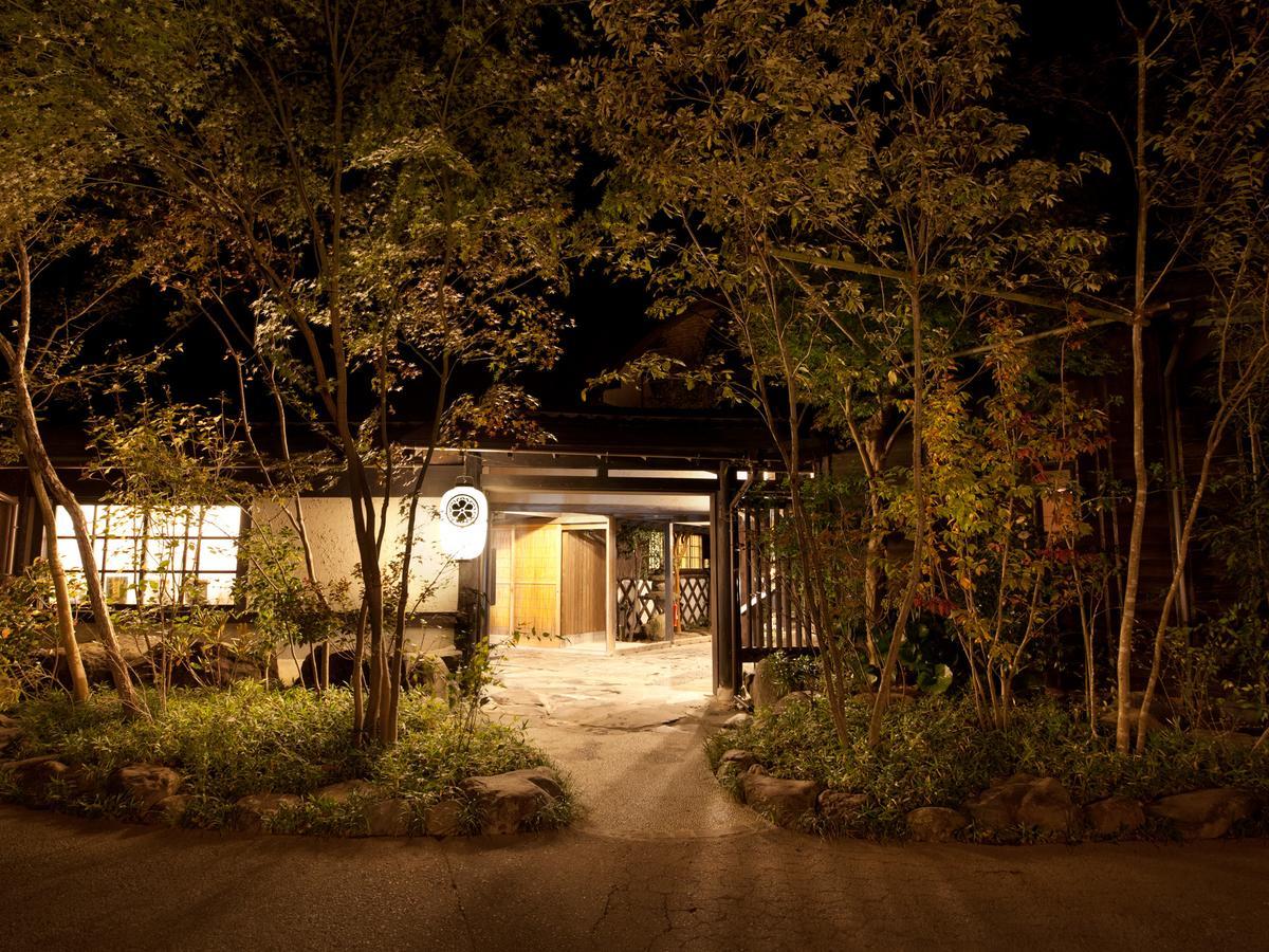 Отель Gokuraku Onsen Takumi No Yado Takaharu Экстерьер фото